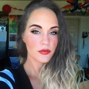 Meet your Posher, Krysty